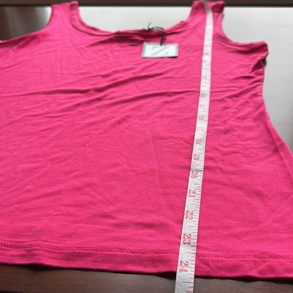 P.B.J  sports pink feminine tank top size Med NWT extremely soft machine wash - Picture 2 of 11